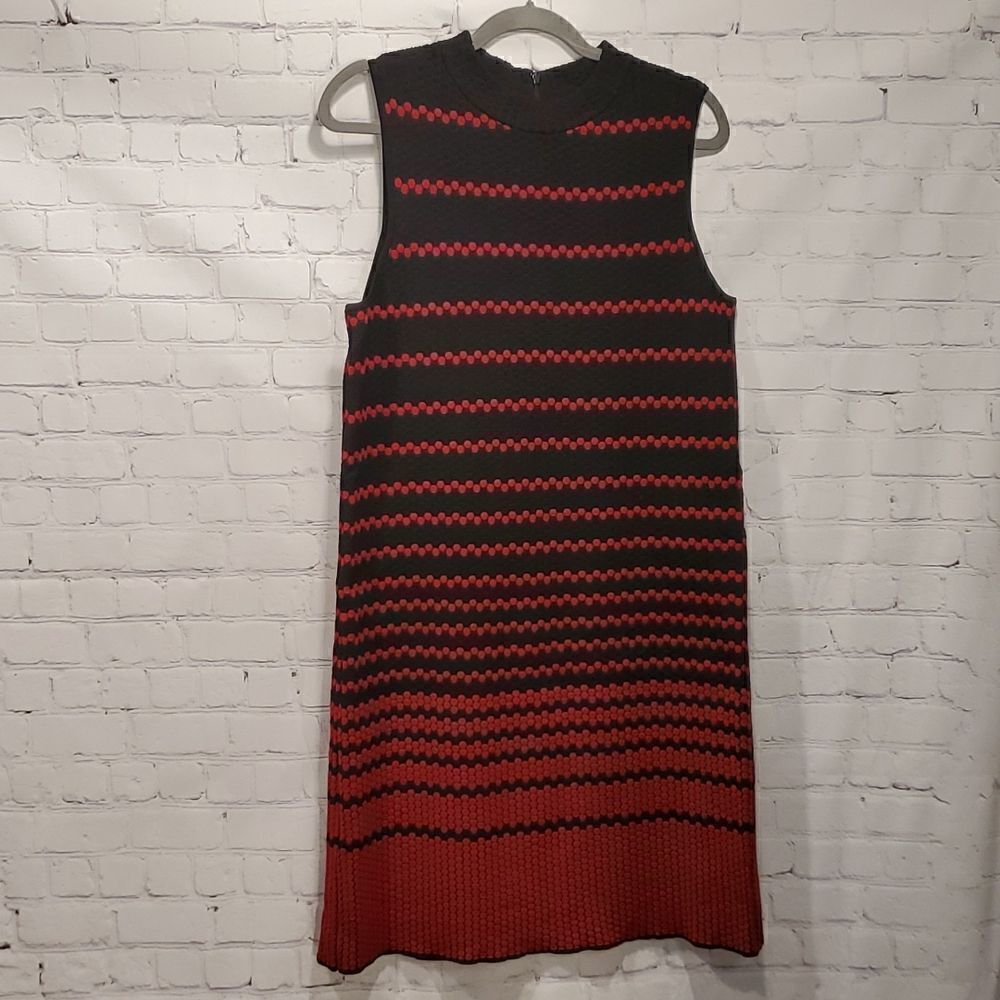 Nic+Zoe red and black dot shift dress